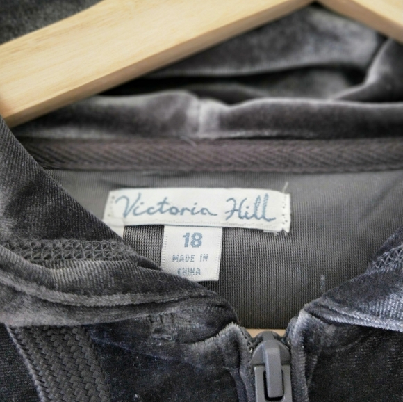 Grey Velvet Cardigan with zipper - Picture 3 of 7